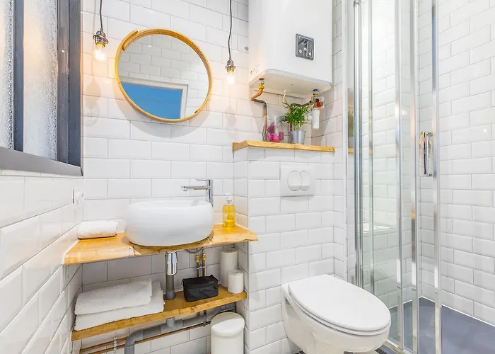 Appartement Clemenceau - Parking Privé Inclus Aix-les-Bains